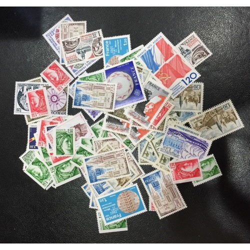 Lot de faciale 100 timbres à 1,20 Francs