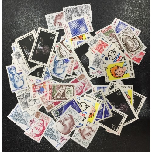 Lot de faciale 100 timbres à 1,30 Francs