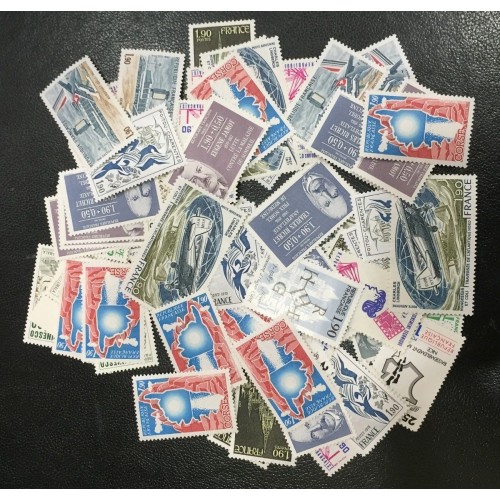 Lot de faciale 100 timbres à 1,90 Francs