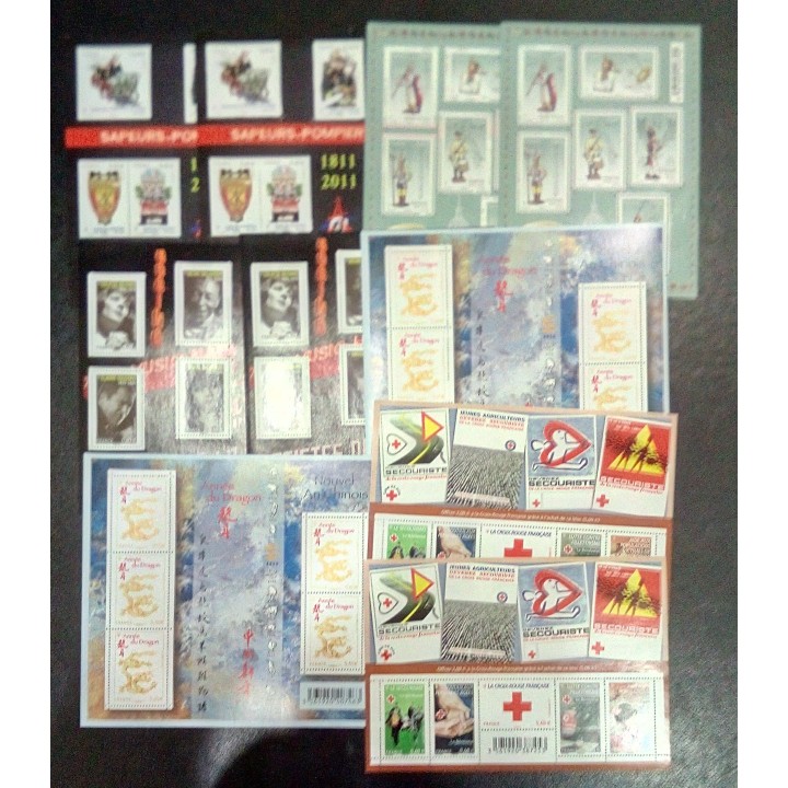 Lot de faciale 100 timbres de 0.60€ (60€) en blocs pour affranchissement