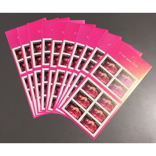 Lot de faciale 100 timbres TVP C'est une fille - En Carnets