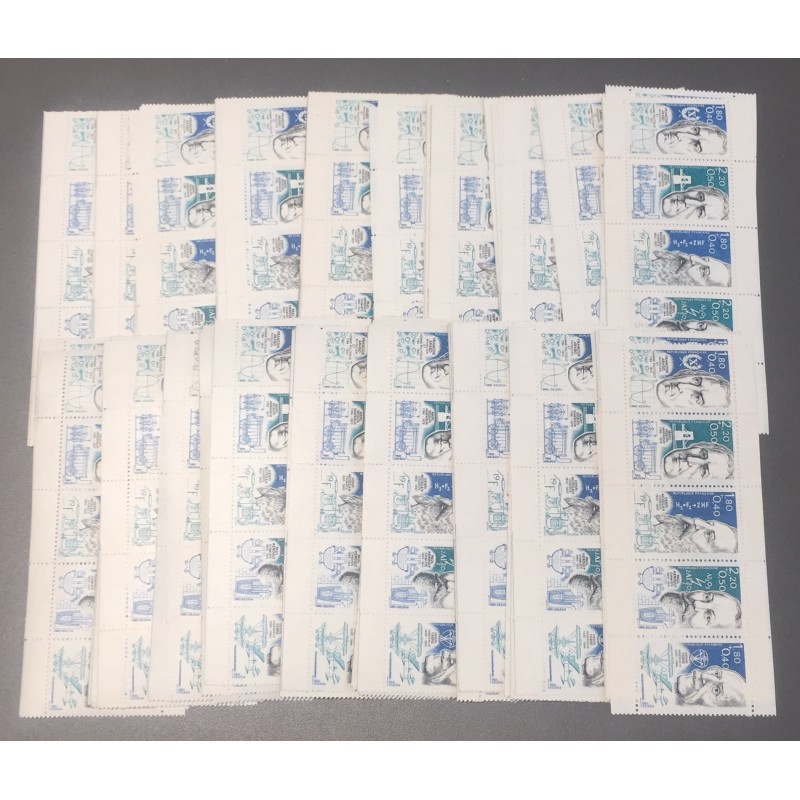 Lot de faciale 100 timbres à 9,80 Francs