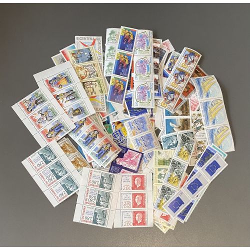 Lot de faciale 100 timbres à 8,40 Francs