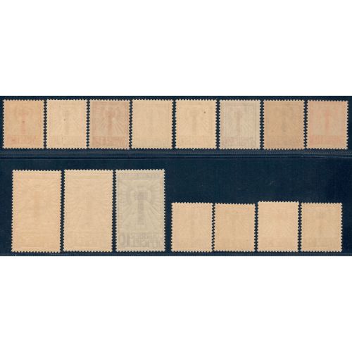 Lot A4689 - Service - N°1/15 **