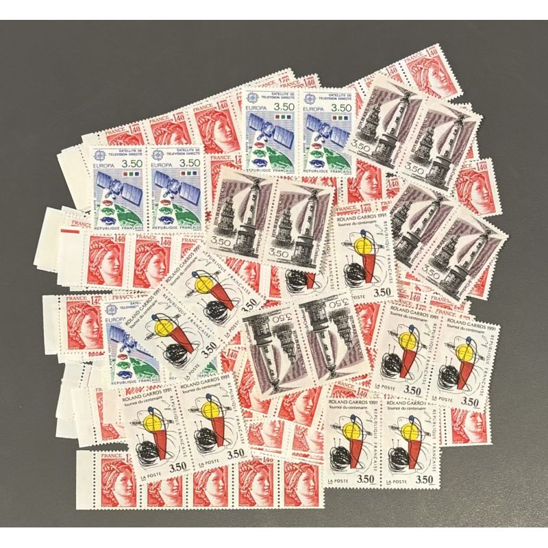 Lot de faciale 100 timbres à 7 Francs