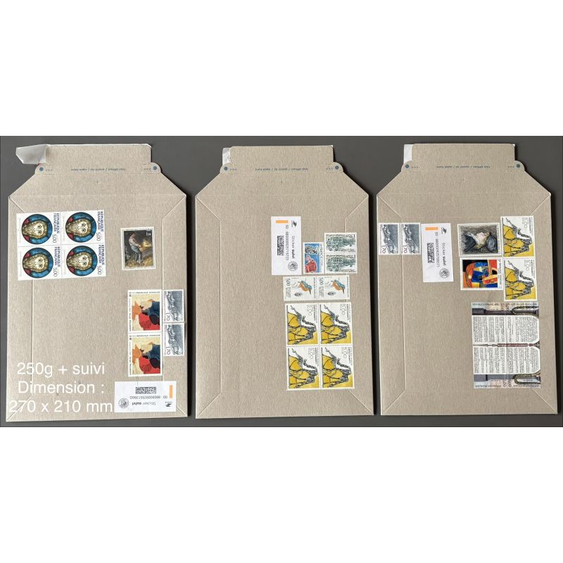 100 Enveloppes cartonnées pré-affranchies avec sticker suivi - en Francs - 250g (5,74€)