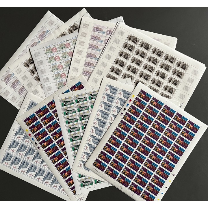 Lot de faciale de 1000 timbres à 1 Franc - En feuilles