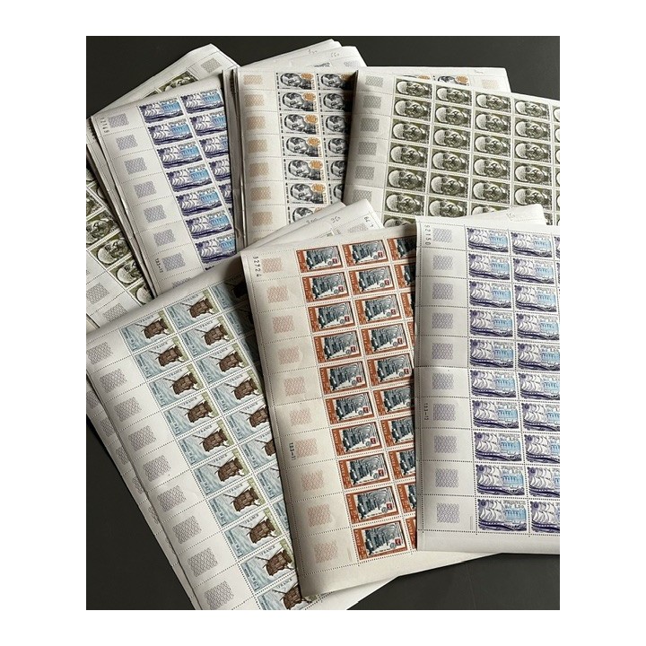 Lot de faciale de 1000 timbres à 1 Franc - En feuilles